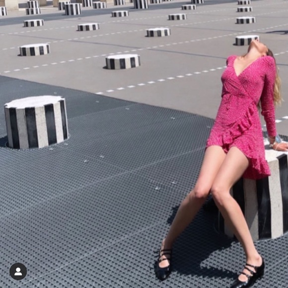 From Future 100% Slik Mini Dress - Picture 2 of 10